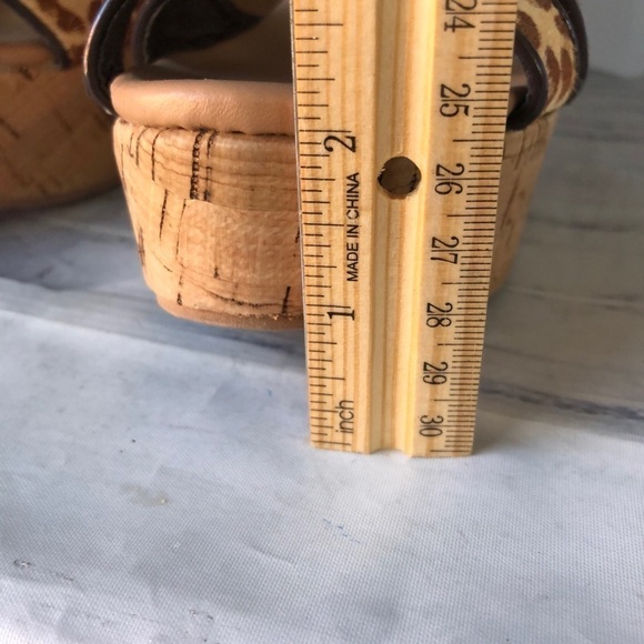 Chettah Print Summer Wedges Sandals - Picture 5 of 6